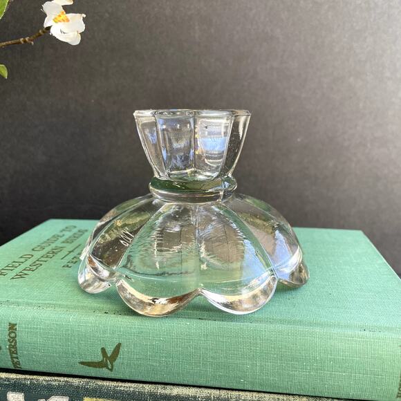 Vintage Clear Glass Scalloped Candlestick Candle Holder Taper - Picture 3 of 7